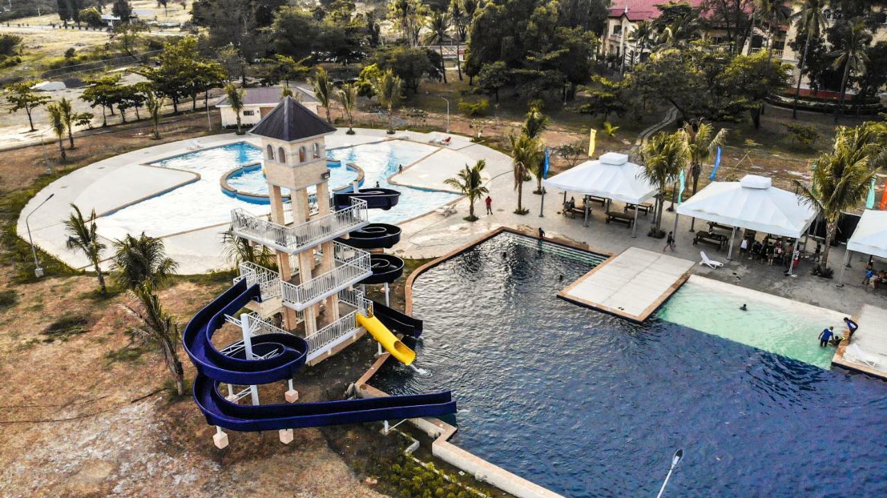 Club Morocco Resort And Country Club Subic Kültér fotó